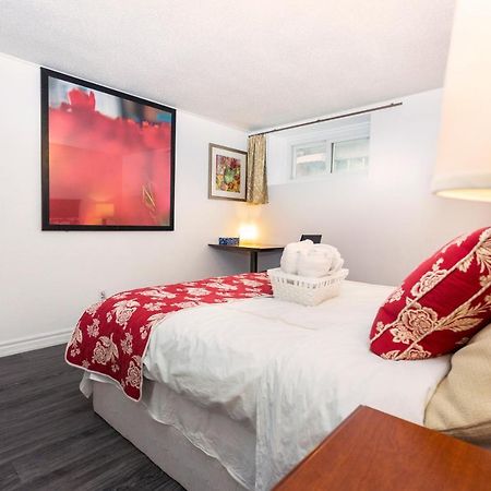 多伦多Cozy 3Br 2Bth Lower Unit, A Min To Hwy401, 404 & Dvp别墅 外观 照片