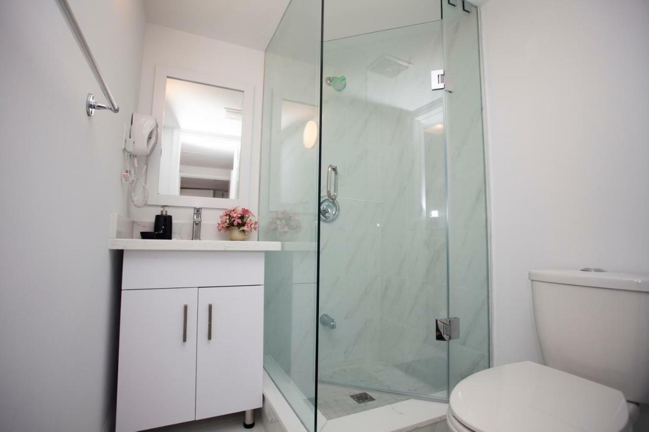 多伦多Cozy 3Br 2Bth Lower Unit, A Min To Hwy401, 404 & Dvp别墅 外观 照片