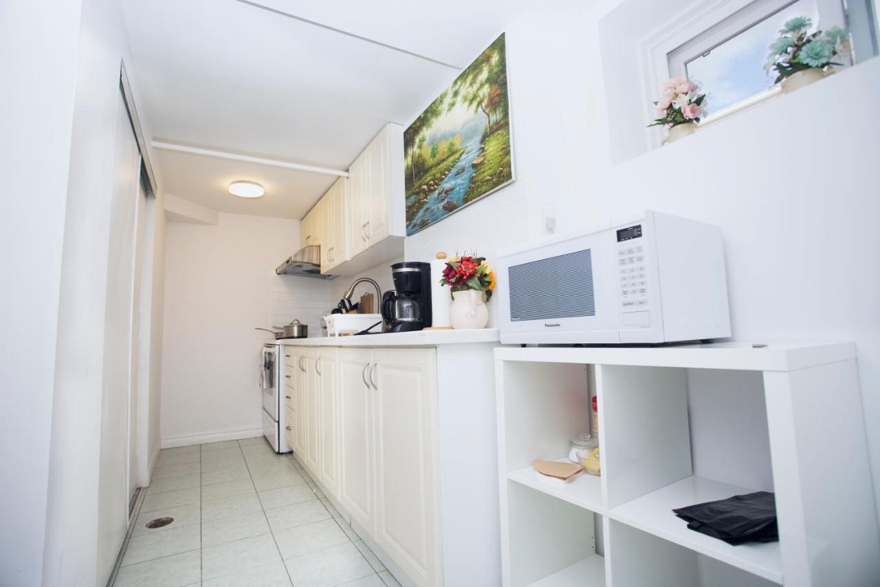 多伦多Cozy 3Br 2Bth Lower Unit, A Min To Hwy401, 404 & Dvp别墅 外观 照片